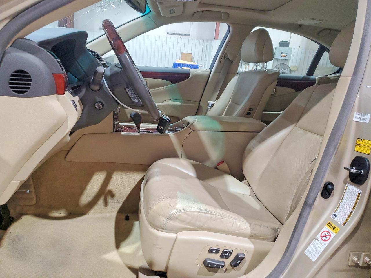 2009 LEXUS LS 460 photo 7