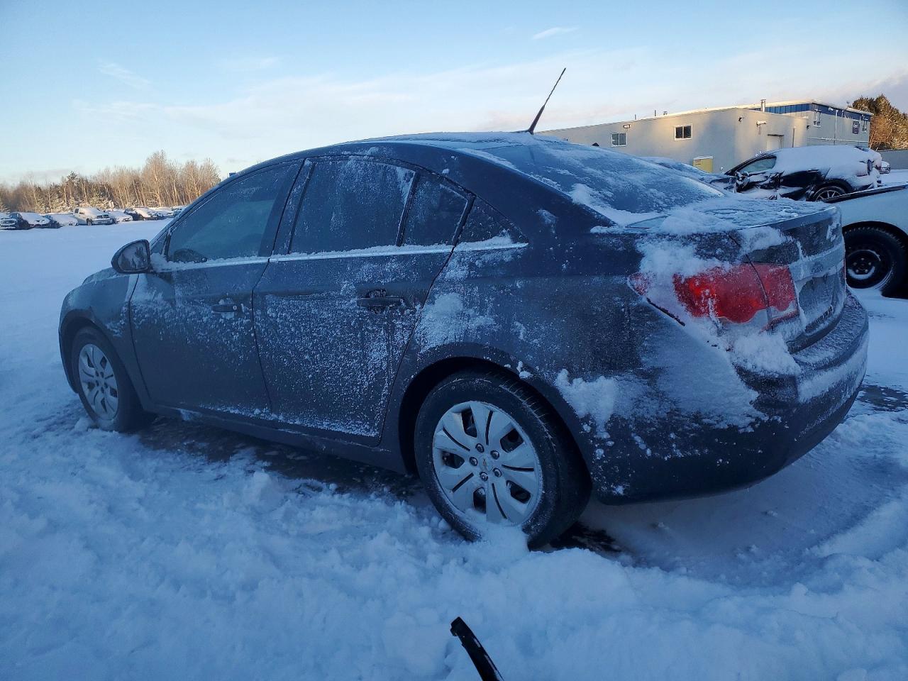 2014 CHEVROLET CRUZE LT photo 2