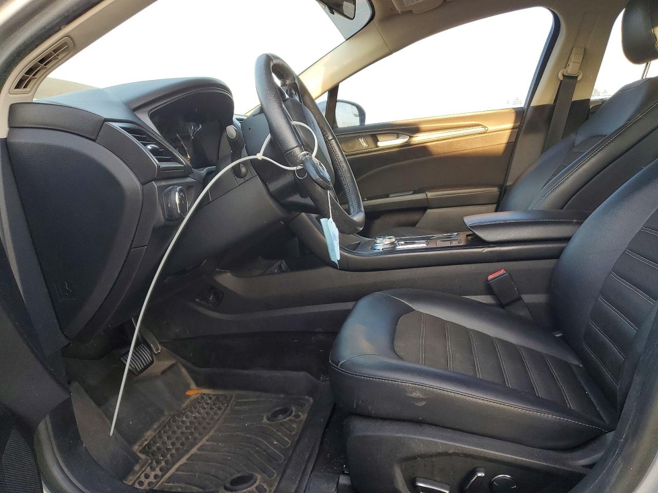 2018 FORD FUSION SE photo 7