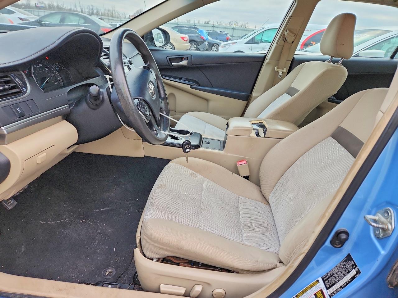 2012 TOYOTA CAMRY BASE photo 7