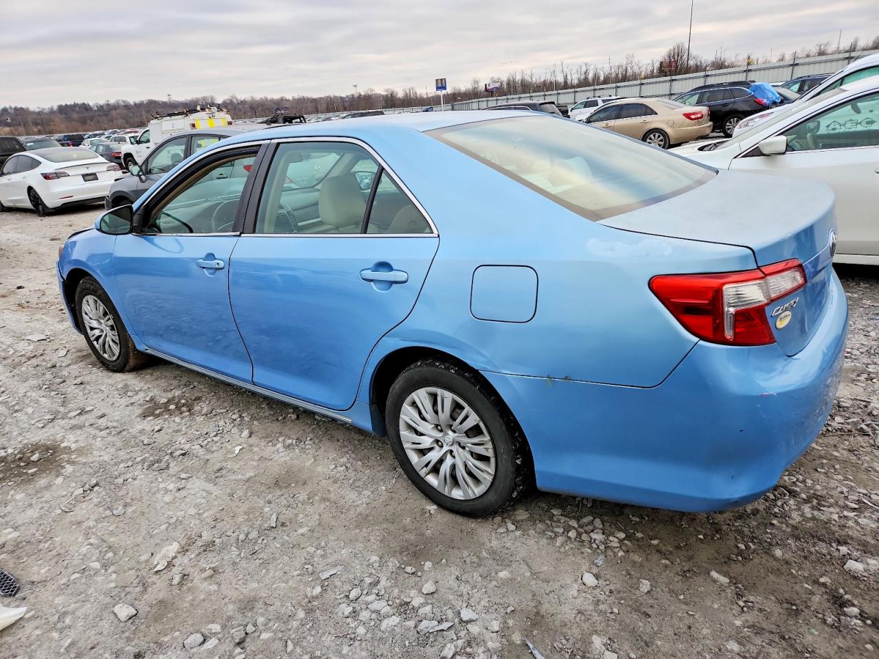 2012 TOYOTA CAMRY BASE photo 2