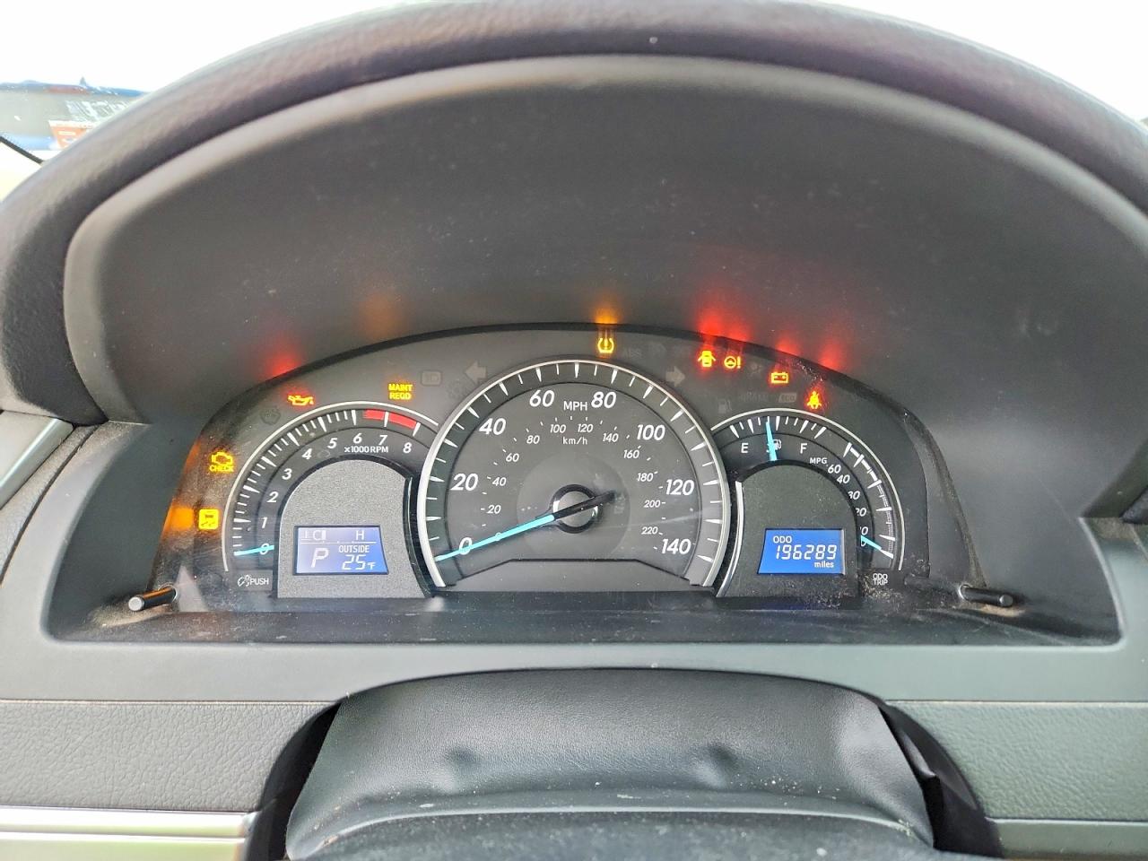 2012 TOYOTA CAMRY BASE photo 9