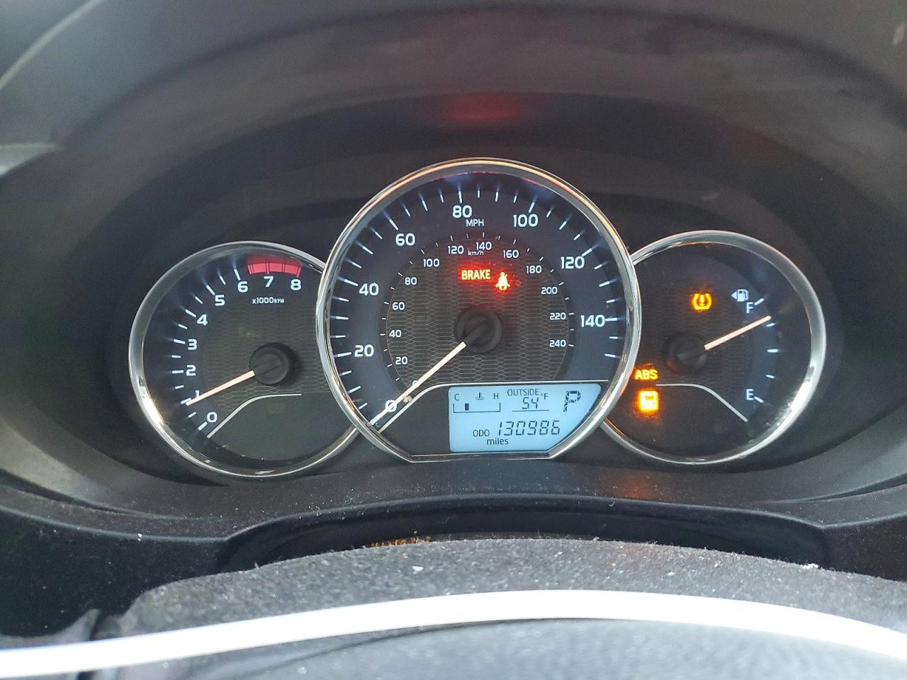 2015 TOYOTA COROLLA L photo 9