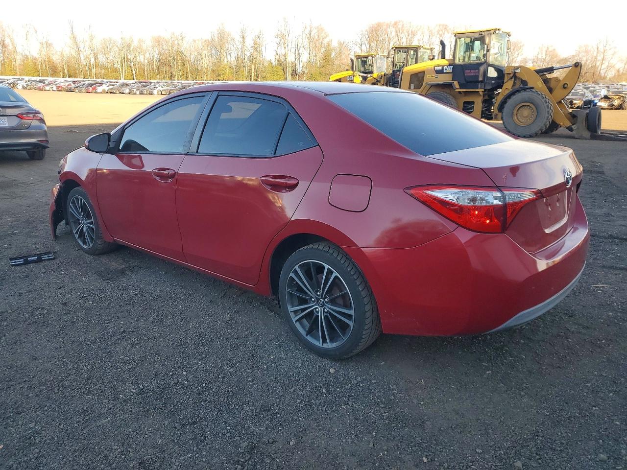 2015 TOYOTA COROLLA L photo 2