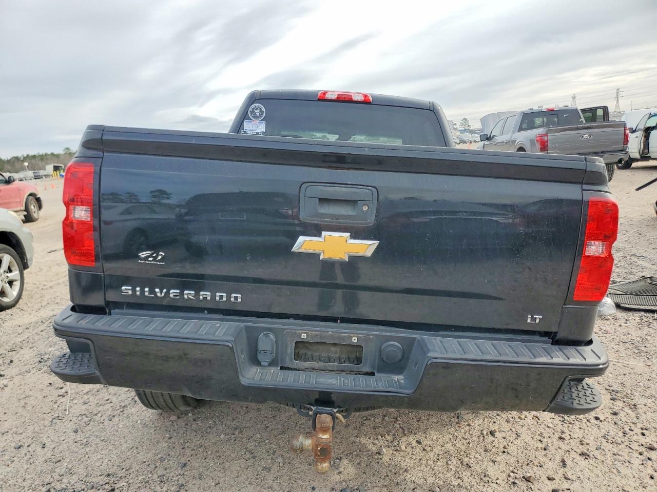 2018 CHEVROLET SILVERADO K1500 LT photo 6