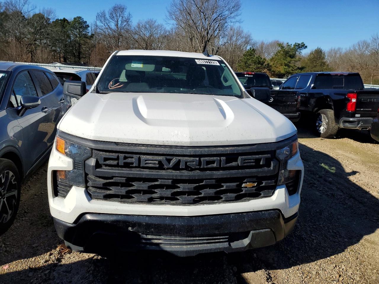 2023 CHEVROLET SILVERADO C1500 photo 5