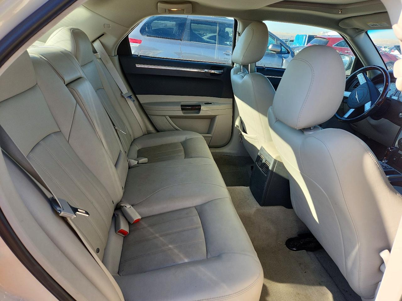 2006 CHRYSLER 300C photo 19