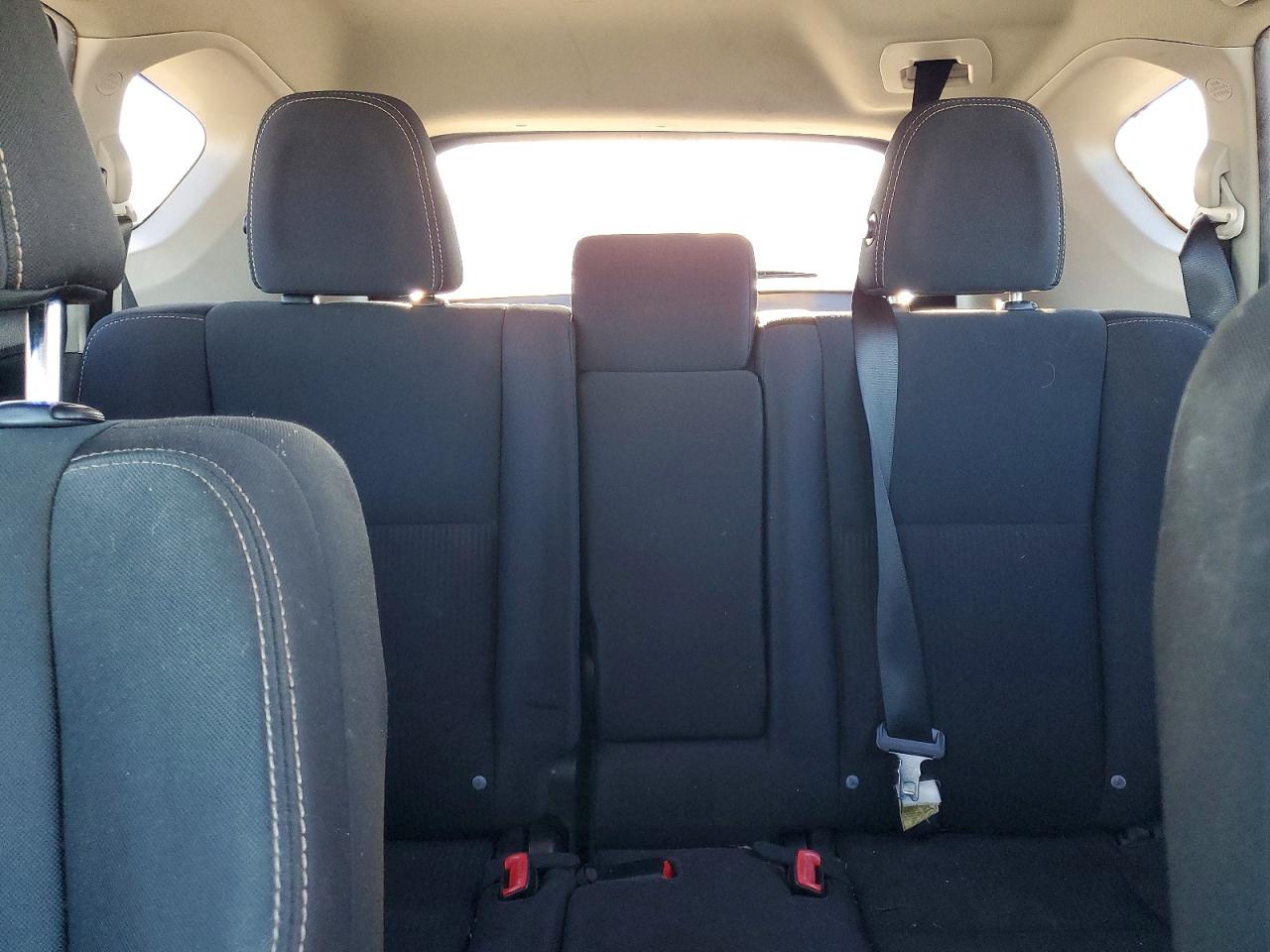 2014 TOYOTA RAV4 XLE photo 10