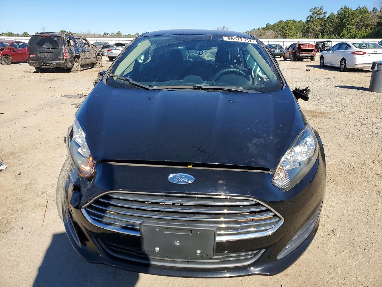 2019 FORD FIESTA SE photo 9