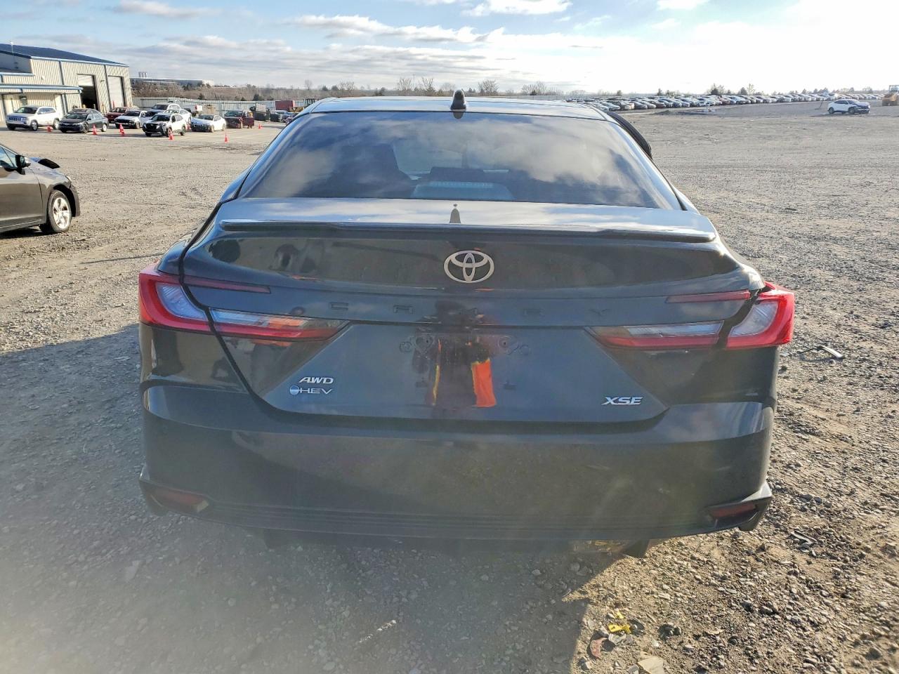 2025 TOYOTA CAMRY XSE photo 11