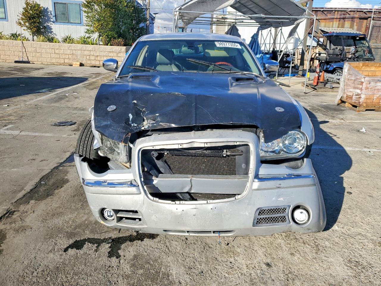 2005 CHRYSLER 300C photo 5