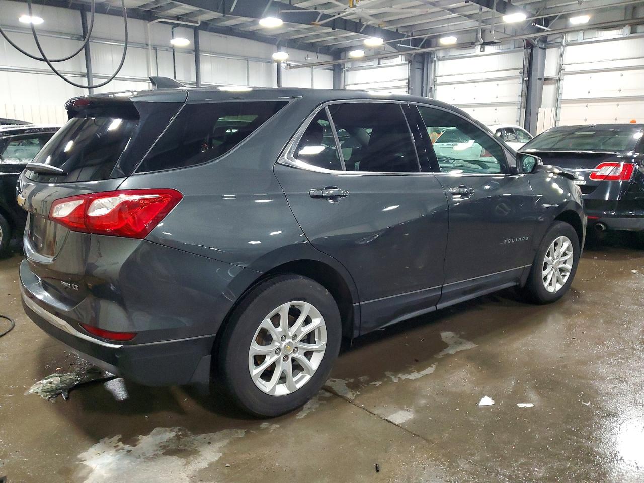 2018 CHEVROLET EQUINOX LT photo 3