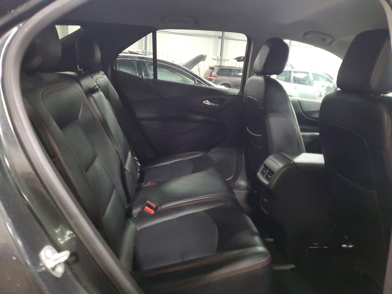 2018 CHEVROLET EQUINOX LT photo 11