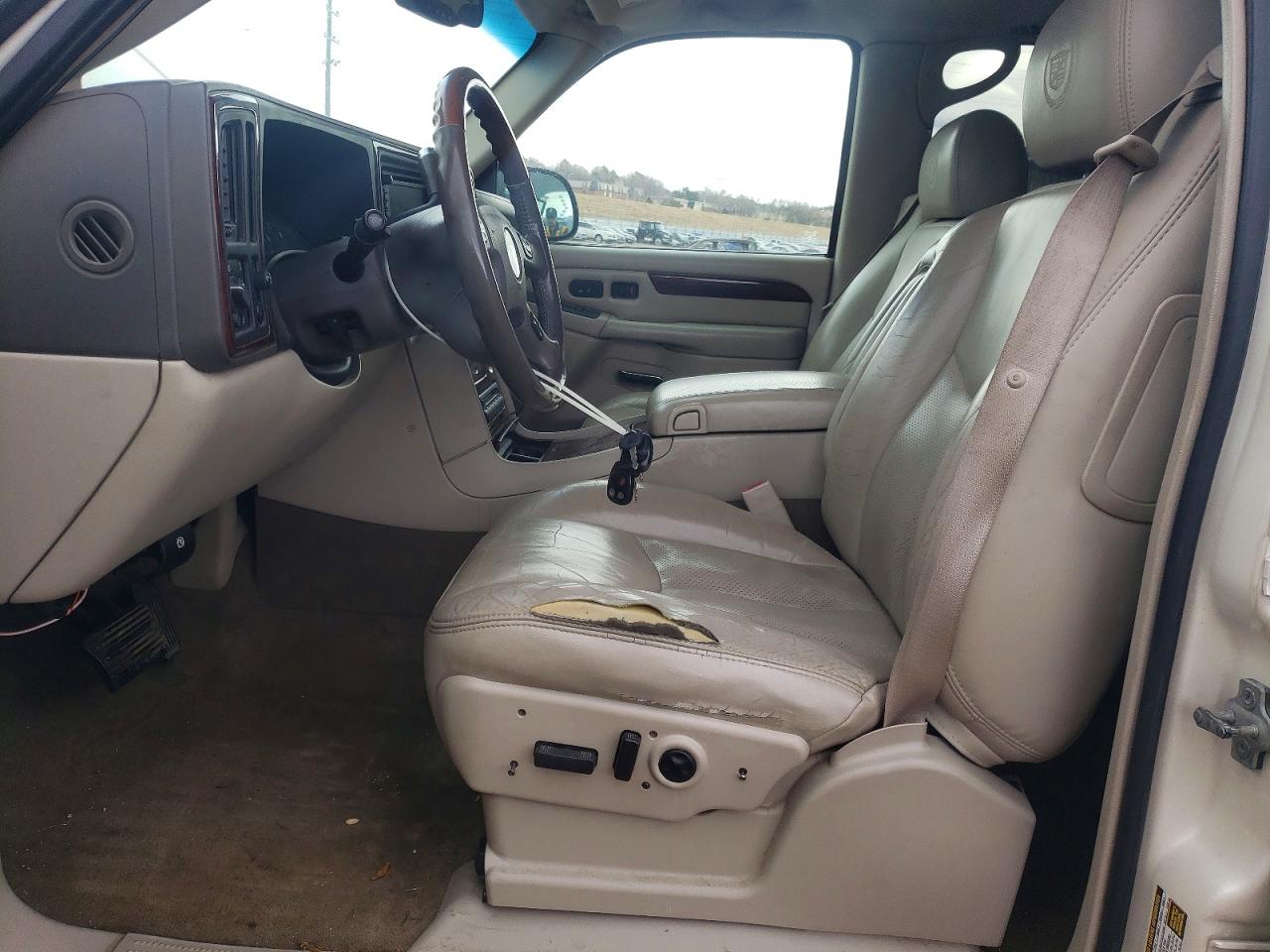 2005 CADILLAC ESCALADE LUXURY photo 13