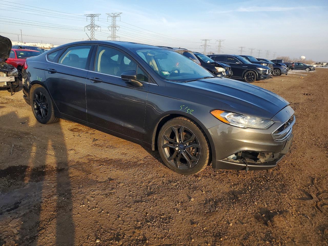 2018 FORD FUSION SE photo 4