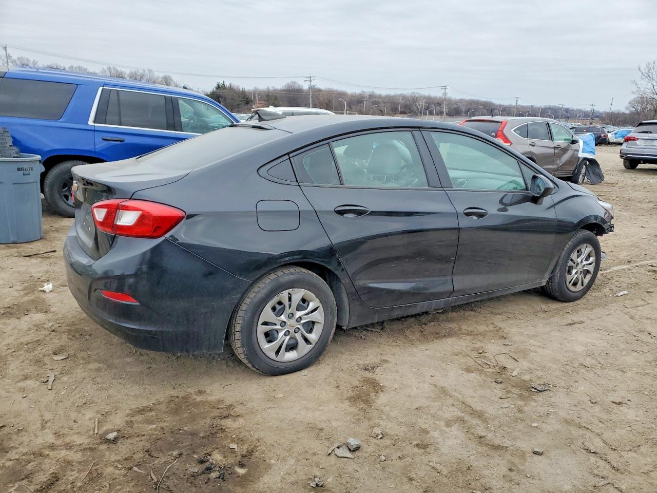 2019 CHEVROLET CRUZE LS photo 3