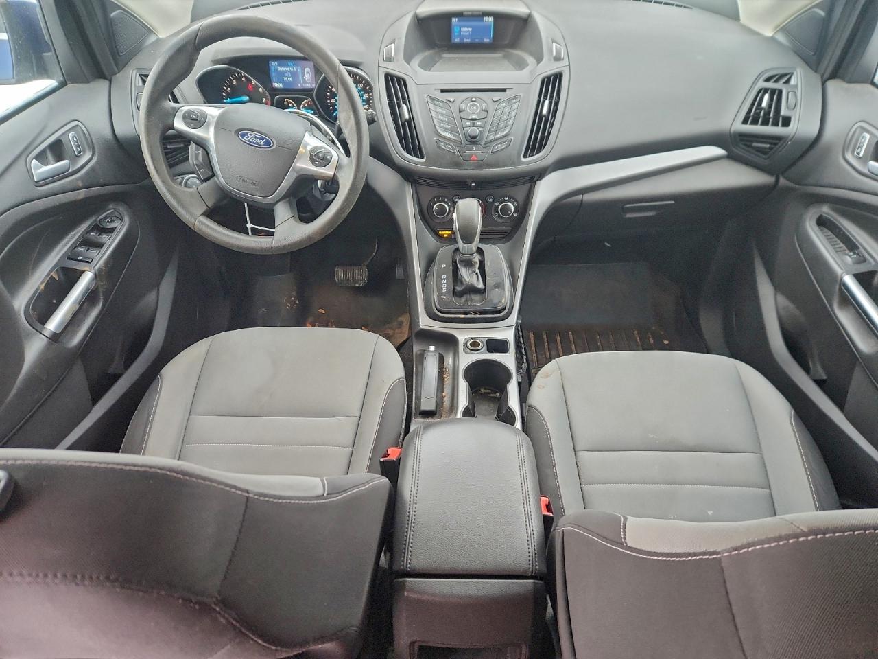 2015 FORD ESCAPE SE photo 8