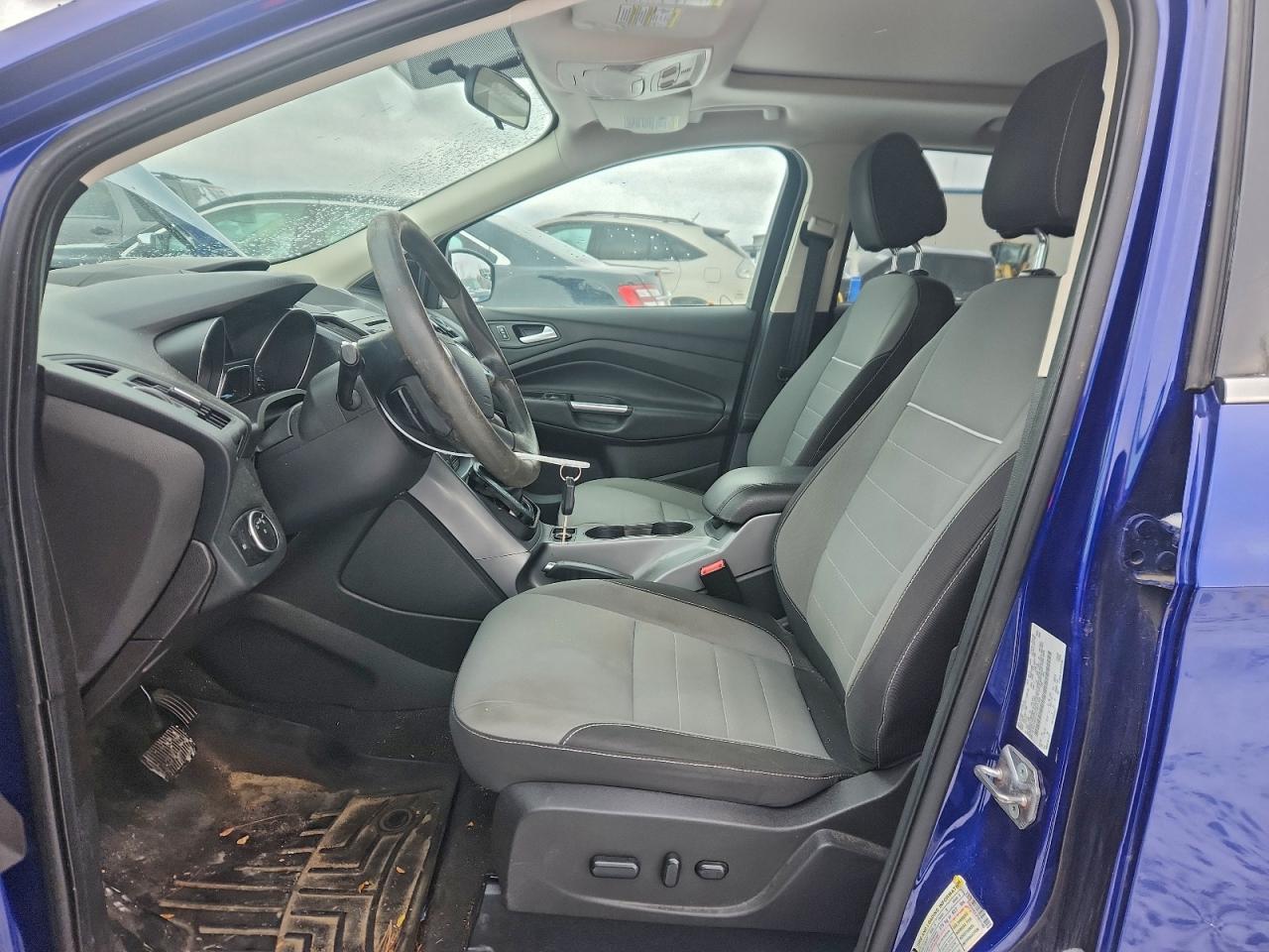 2015 FORD ESCAPE SE photo 7