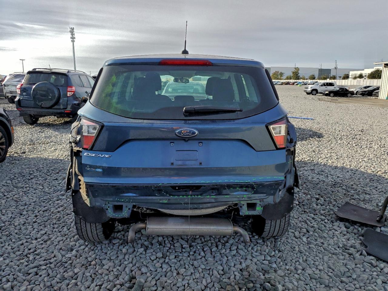 2018 FORD ESCAPE S photo 6