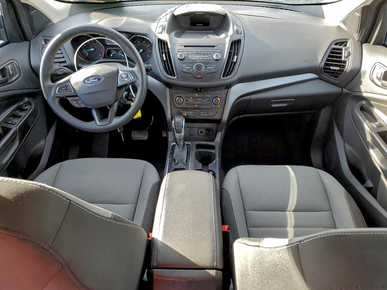 2018 FORD ESCAPE S photo 8