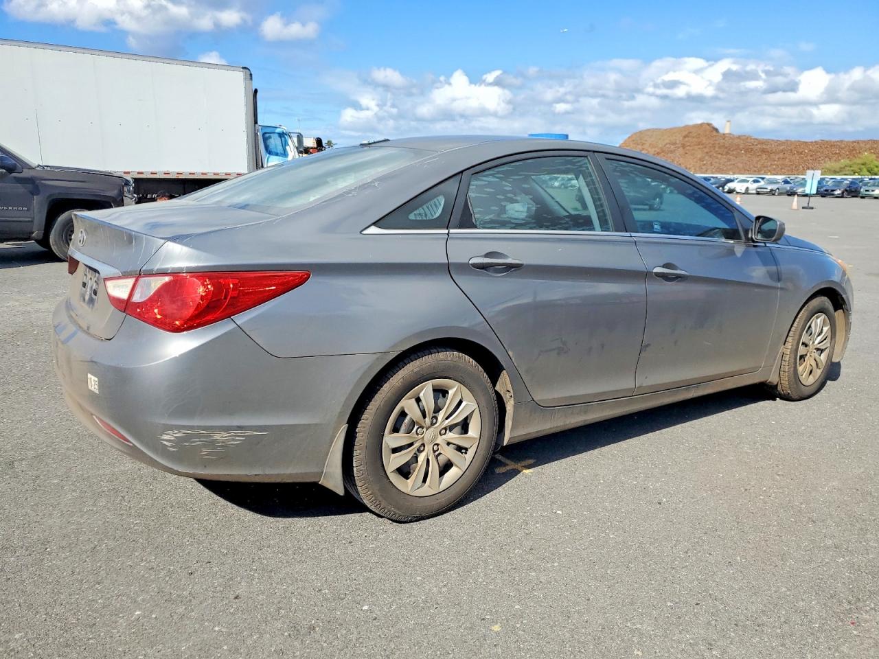 2011 HYUNDAI SONATA GLS photo 5