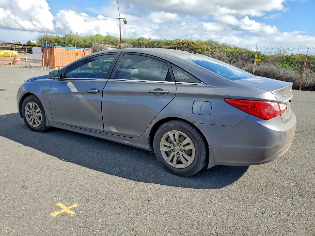 2011 HYUNDAI SONATA GLS photo 3