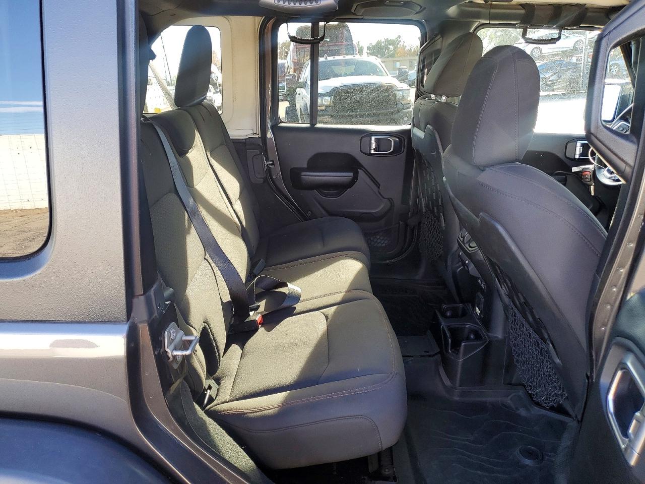 2018 JEEP WRANGLER UNLIMITED RUBICON photo 11