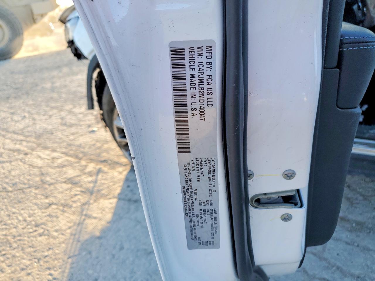 2021 JEEP CHEROKEE LATITUDE PLUS photo 12