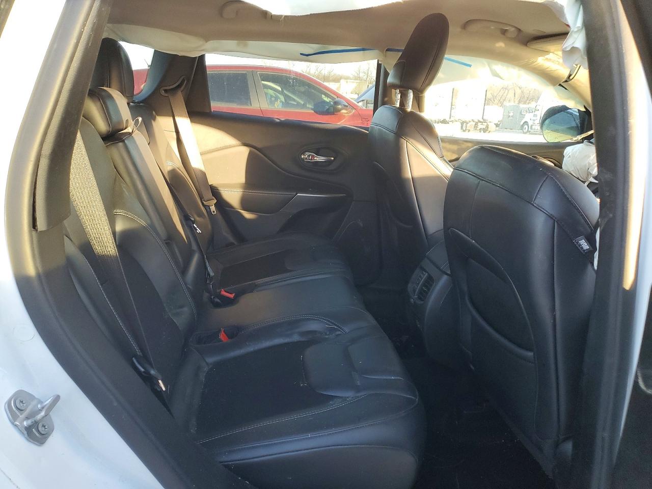 2021 JEEP CHEROKEE LATITUDE PLUS photo 10