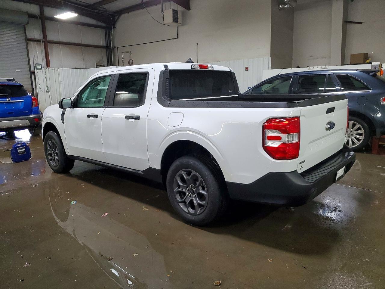 2024 FORD MAVERICK XLT photo 3
