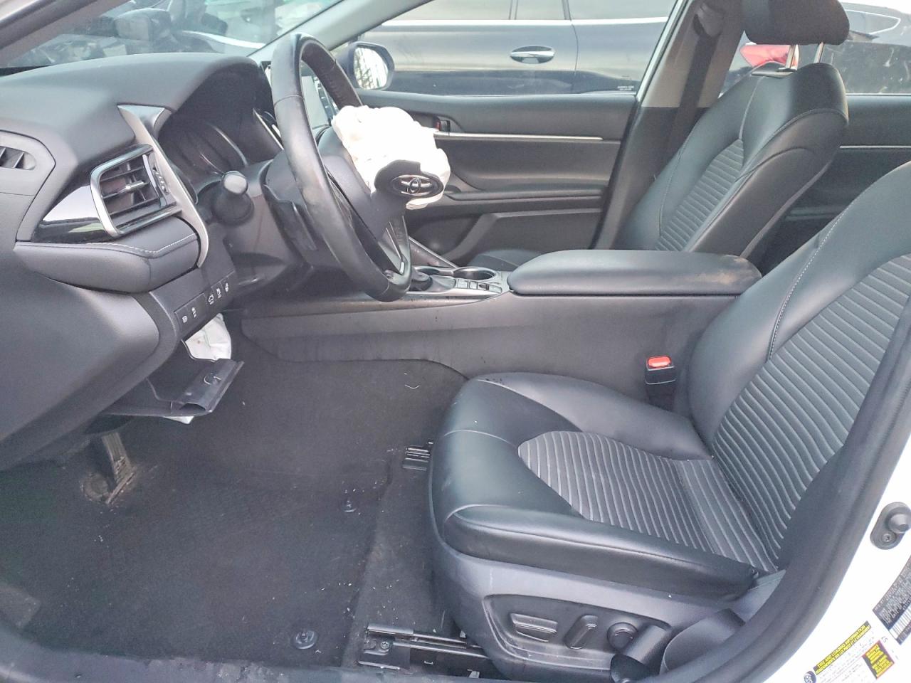 2023 TOYOTA CAMRY SE NIGHT SHADE photo 7