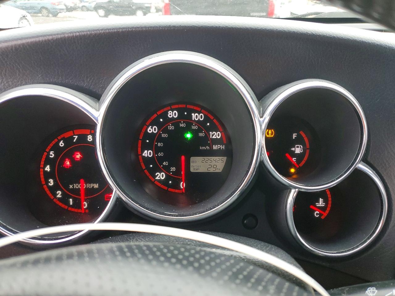 2008 TOYOTA COROLLA MATRIX XR photo 9