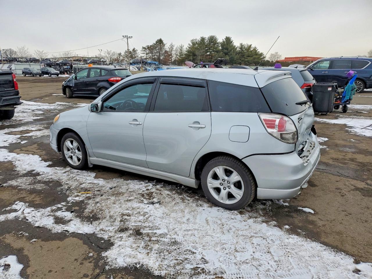 2008 TOYOTA COROLLA MATRIX XR photo 2