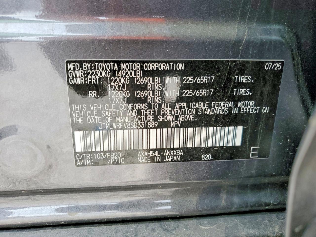 2025 TOYOTA RAV4 LE photo 40