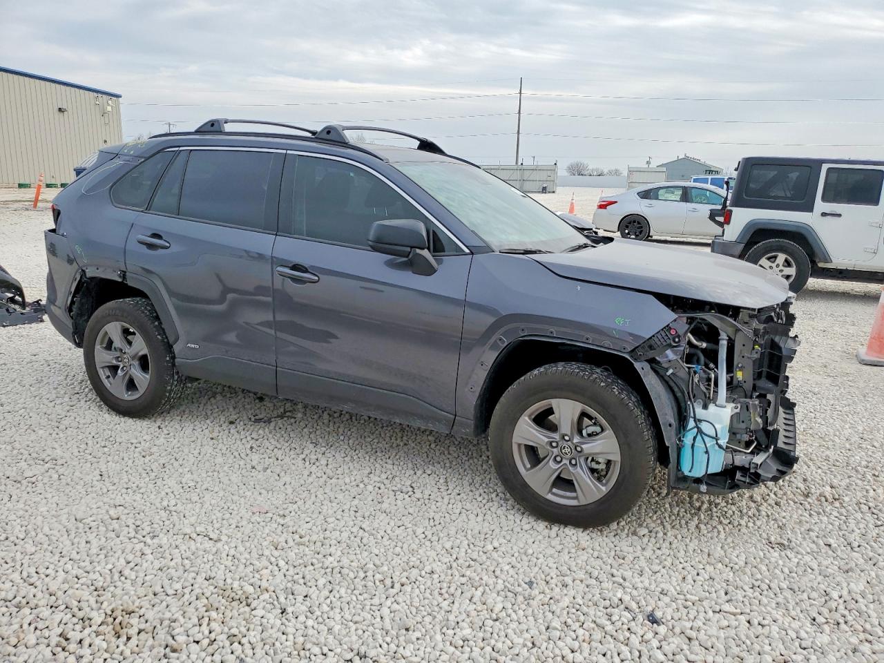 2025 TOYOTA RAV4 LE photo 10