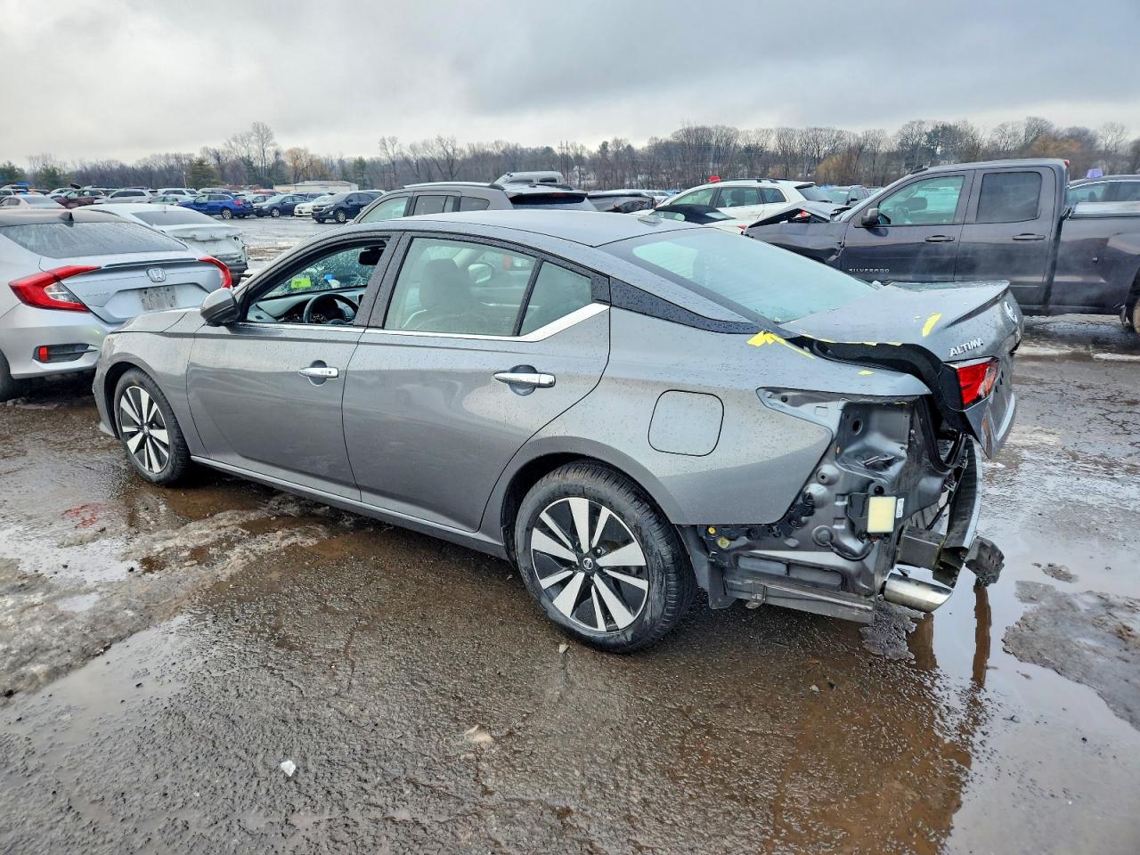 2019 NISSAN ALTIMA SL photo 2