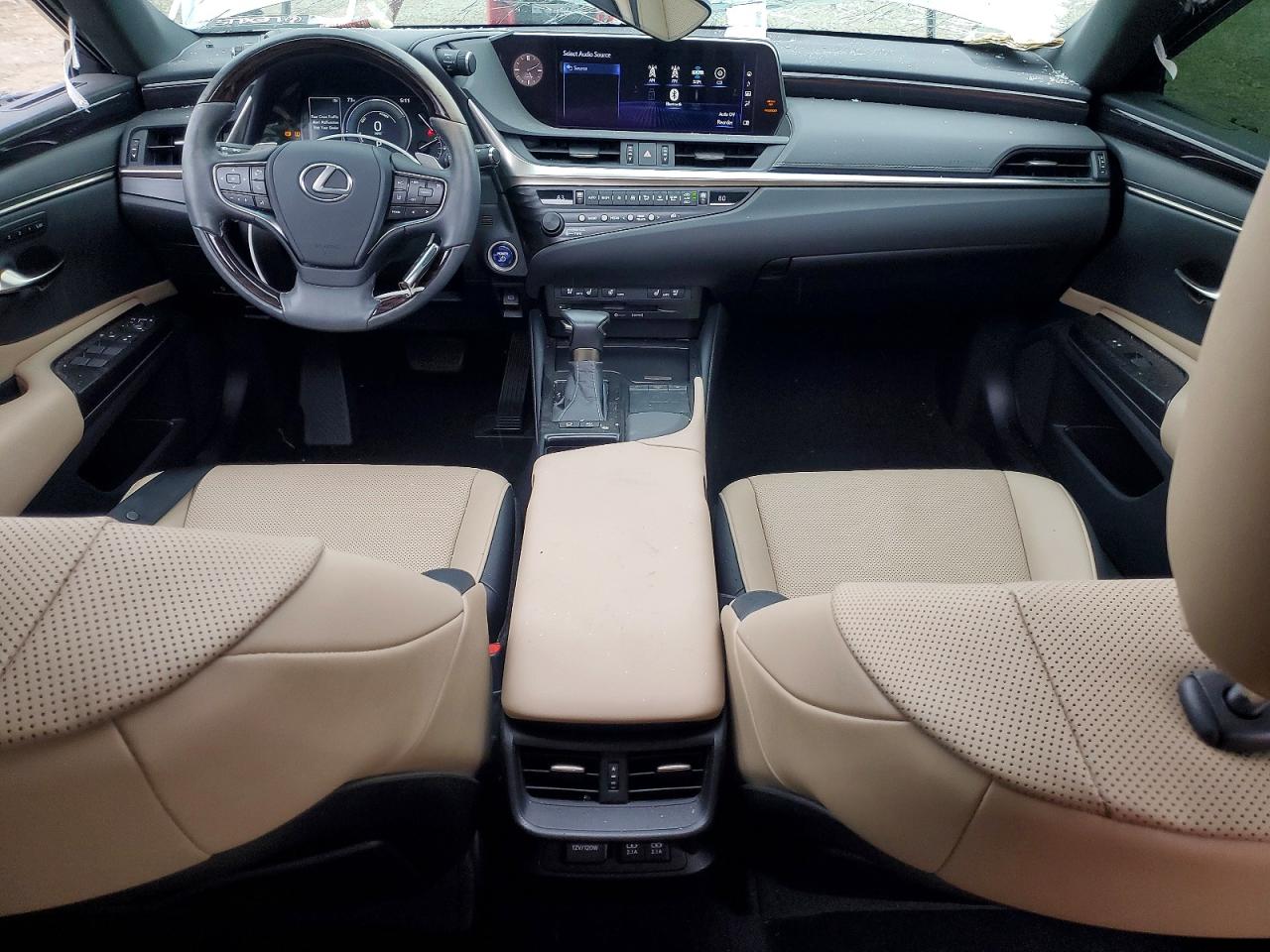 2020 LEXUS ES 300H photo 8