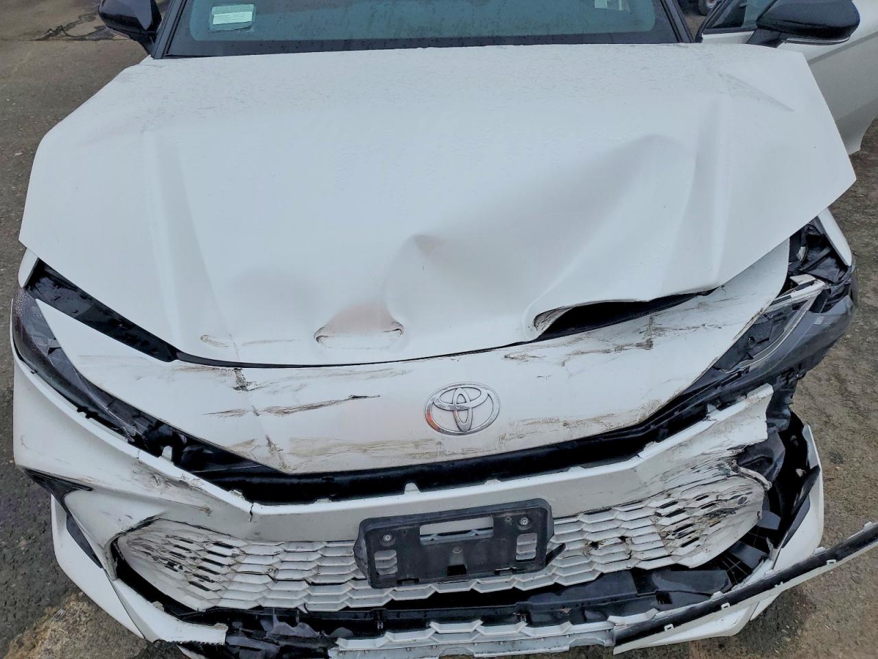 2025 TOYOTA CAMRY XSE photo 31