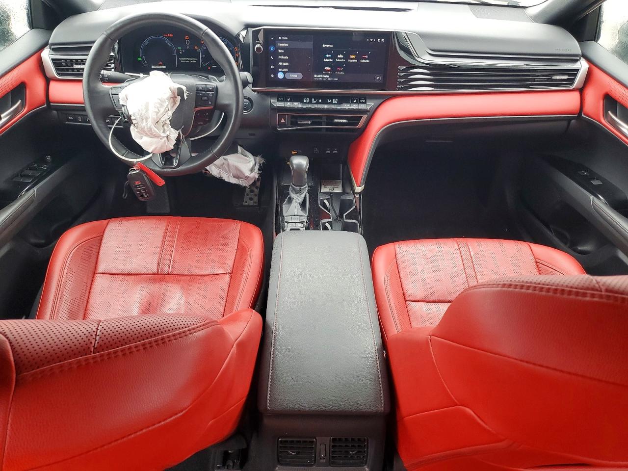 2025 TOYOTA CAMRY XSE photo 22