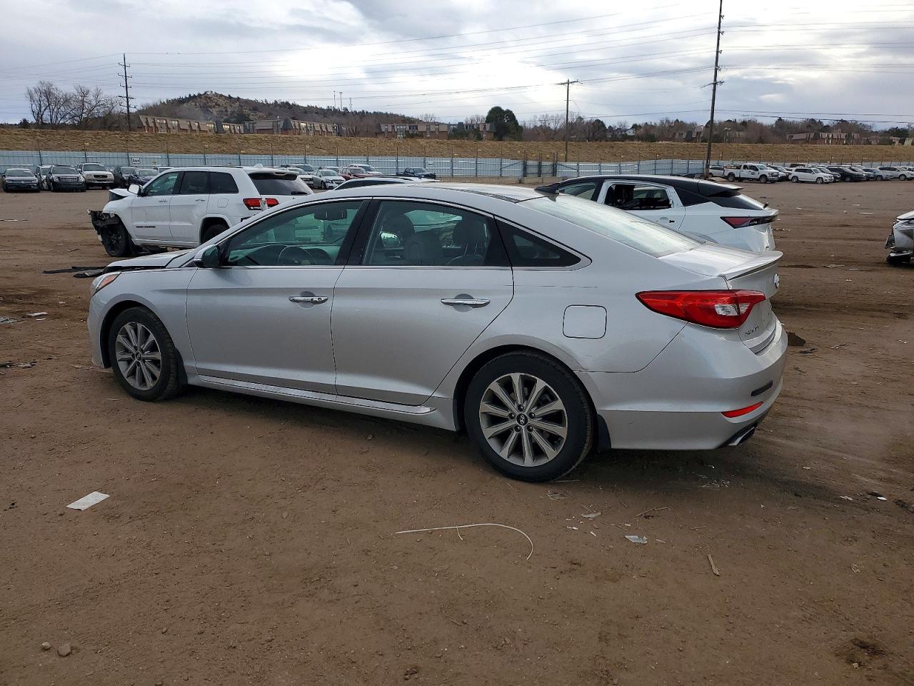 2016 HYUNDAI SONATA SPORT photo 2