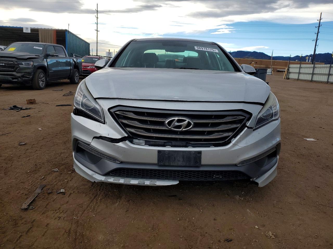 2016 HYUNDAI SONATA SPORT photo 5