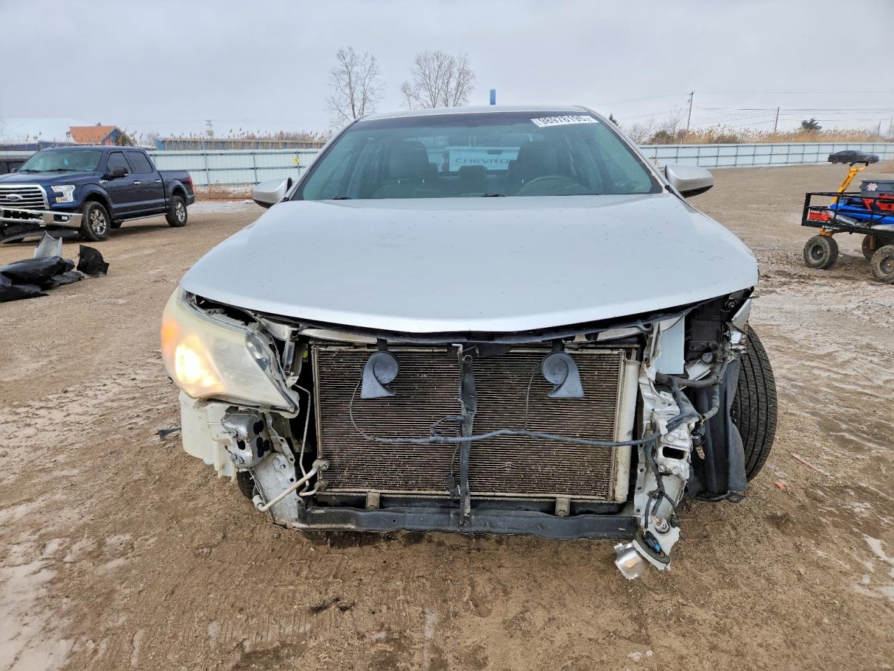 2014 TOYOTA CAMRY L photo 5