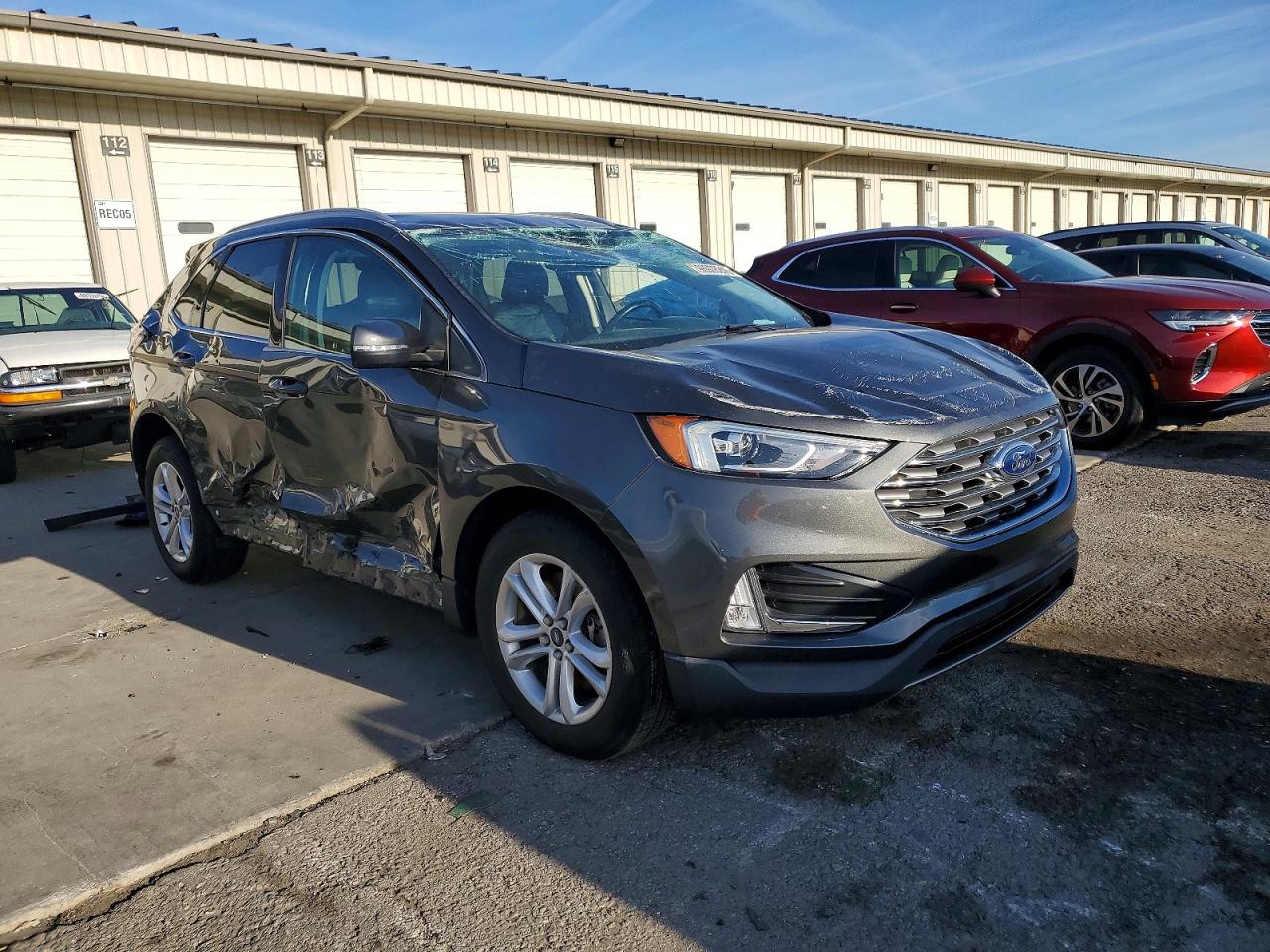 2019 FORD EDGE SEL photo 4