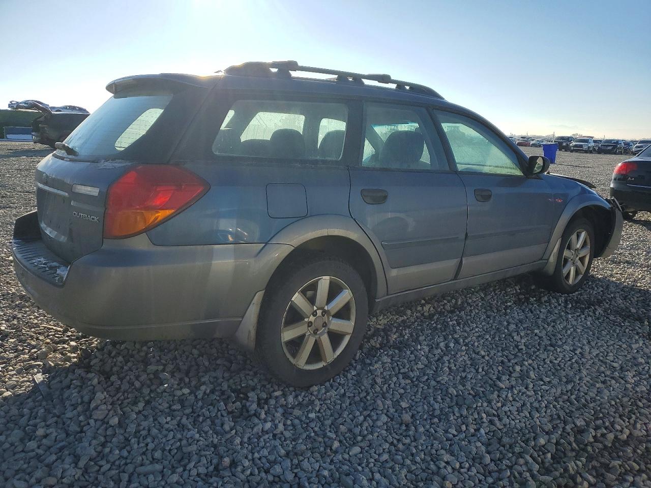 2006 SUBARU OUTBACK photo 3