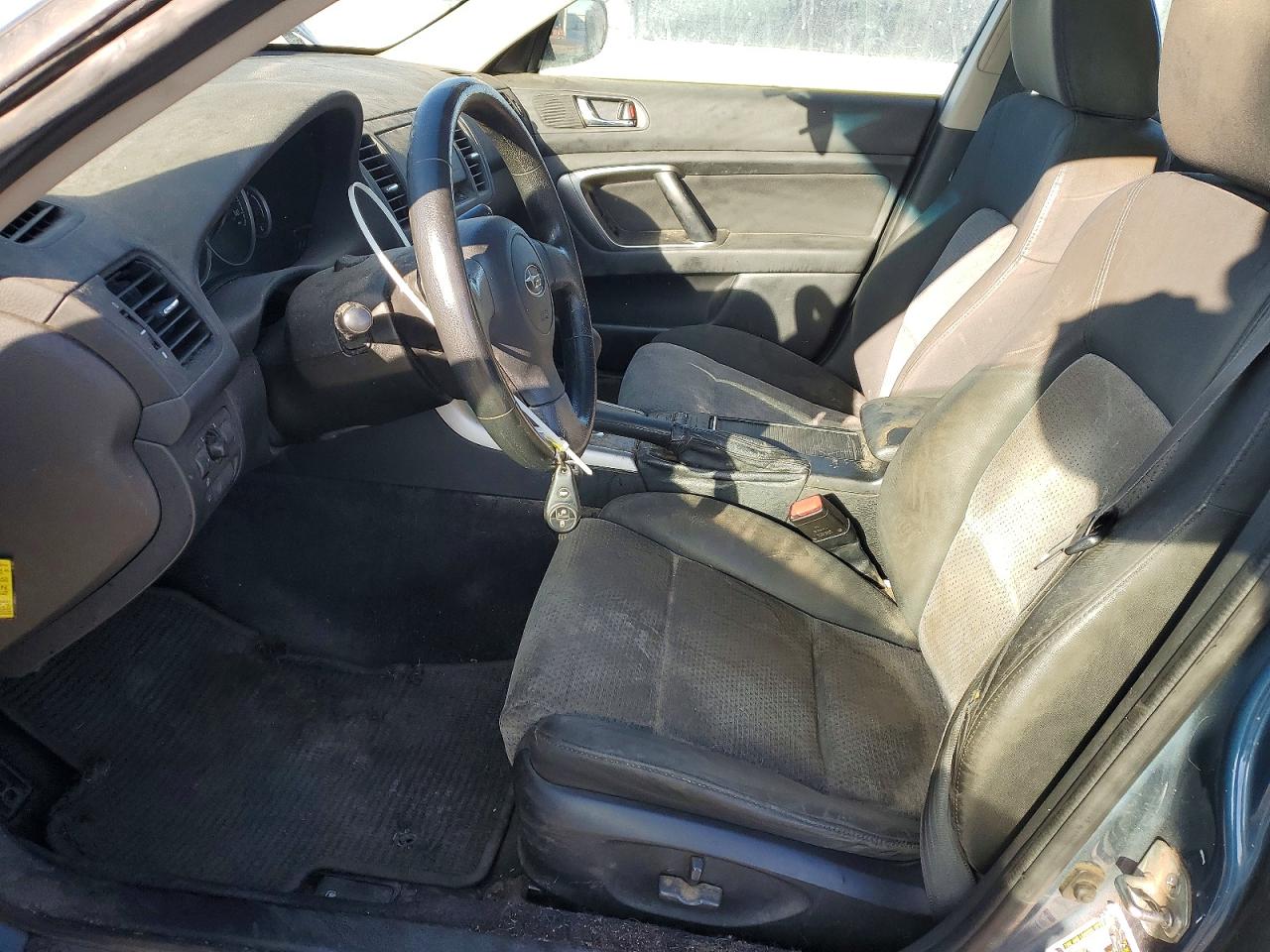 2006 SUBARU OUTBACK photo 7