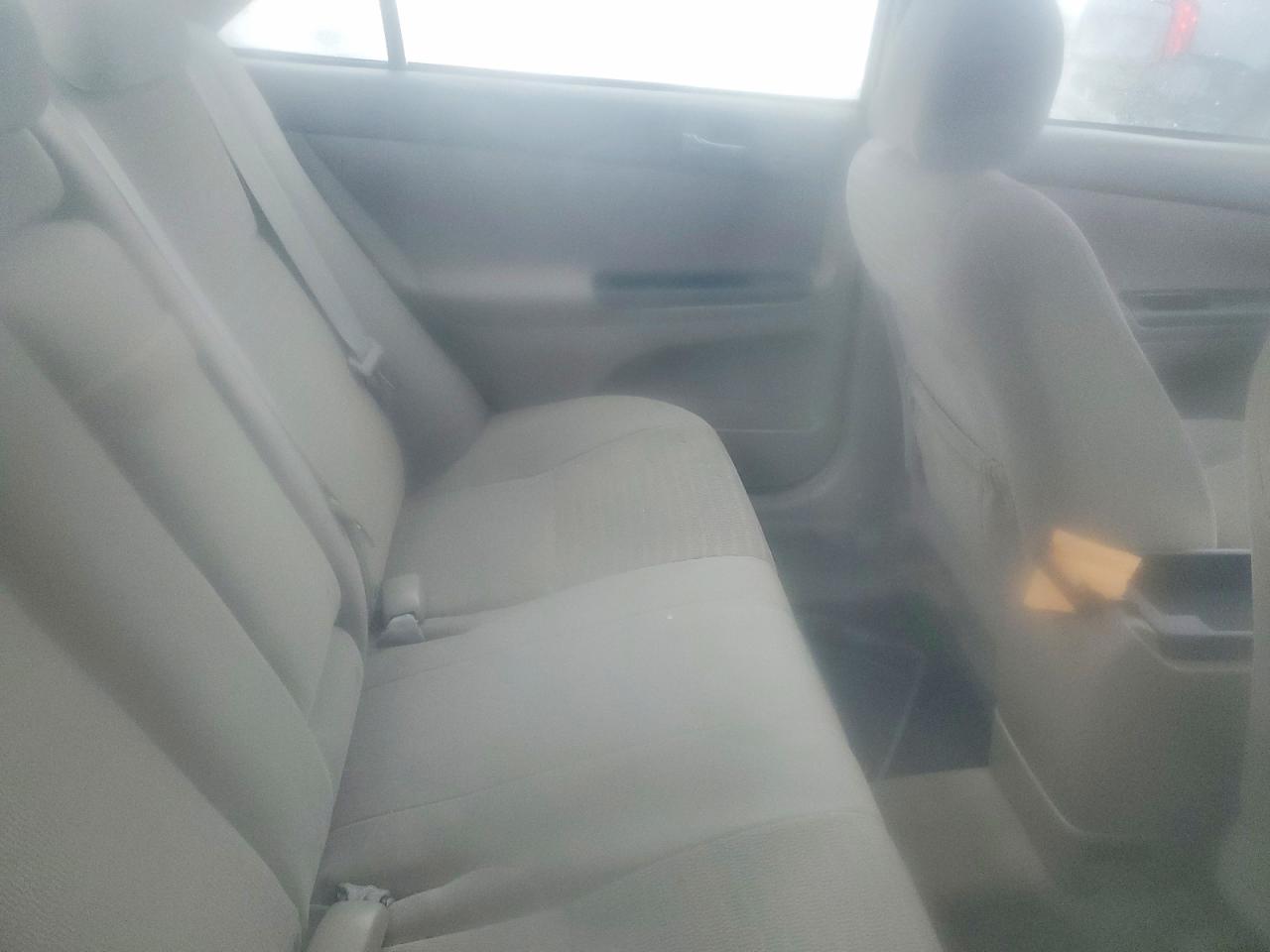 2005 TOYOTA CAMRY LE photo 10
