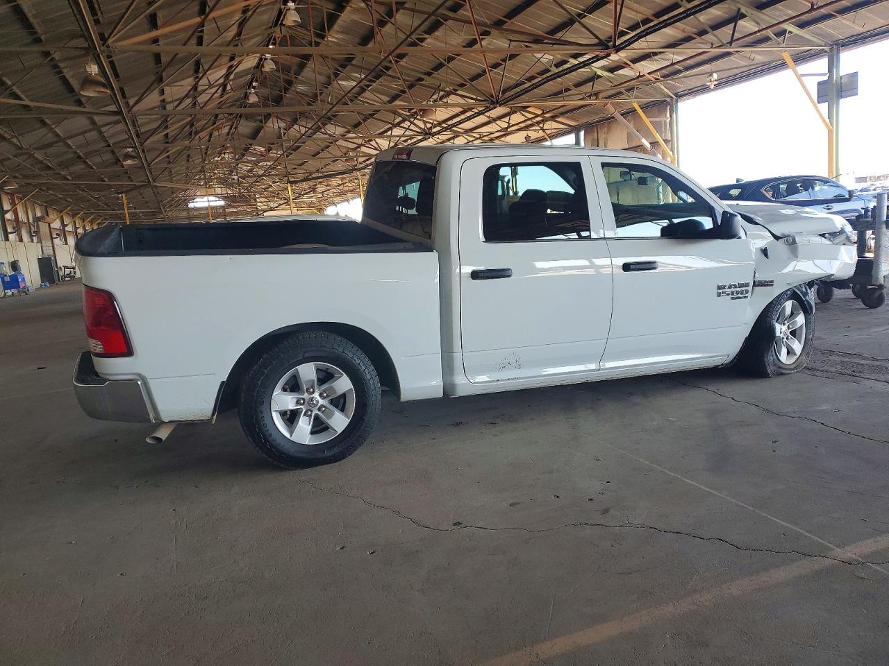 2022 RAM 1500 CLASSIC TRADESMAN photo 5