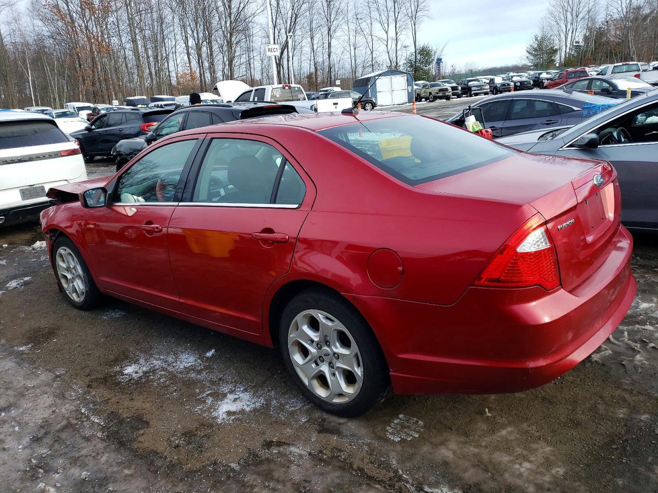 2011 FORD FUSION SE photo 3