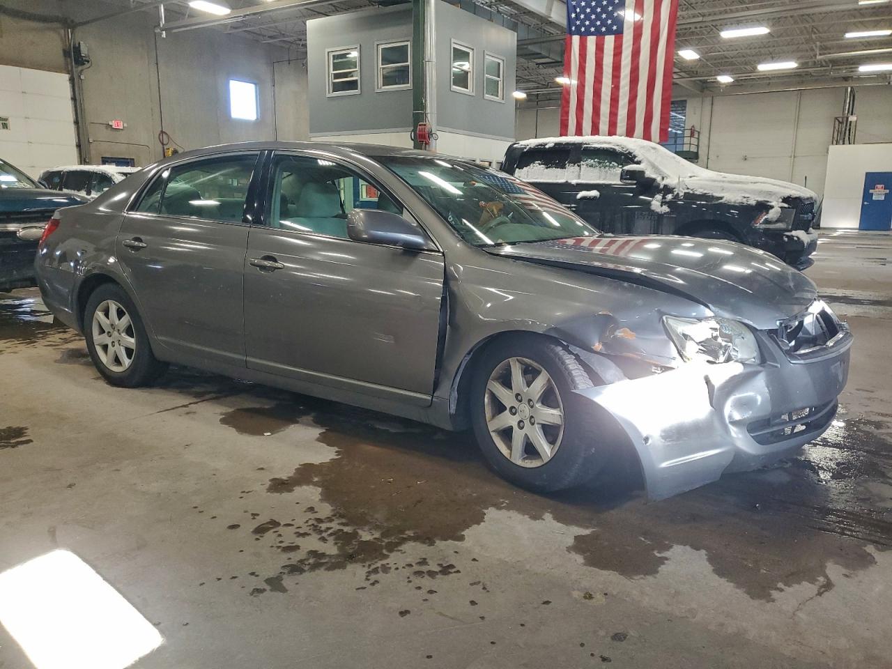 2006 TOYOTA AVALON XL photo 4