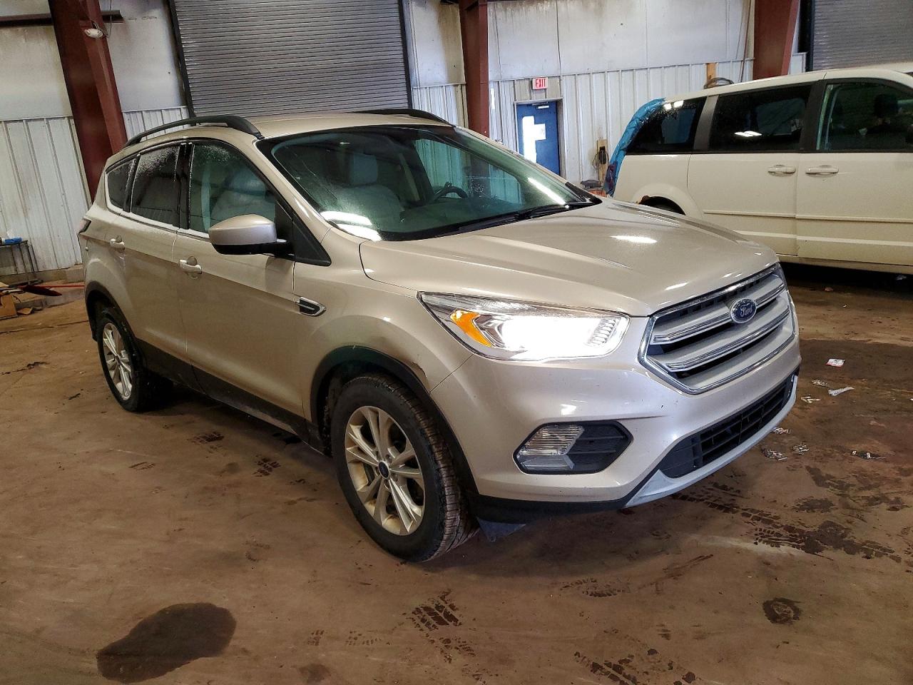 2018 FORD ESCAPE SEL photo 4
